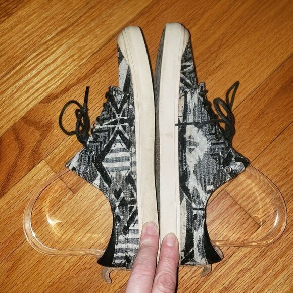 Reef Sneakers - Picture 6 of 8